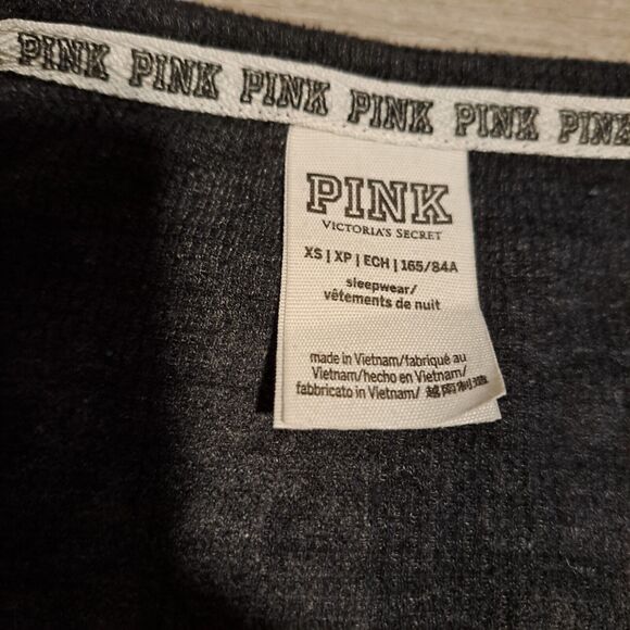 Victoria's Secret Black Thermal Gold Star "I've Been Good(ish)" Sleep Gown Sz XS - Picture 4 of 8